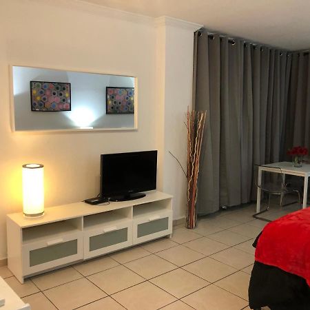 Casablanca On The Beach, Oceanfront Studio Miami Beach Bagian luar foto